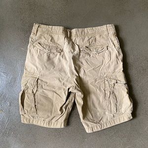 America Eagle Khaki Cargo Shorts. Mens 32